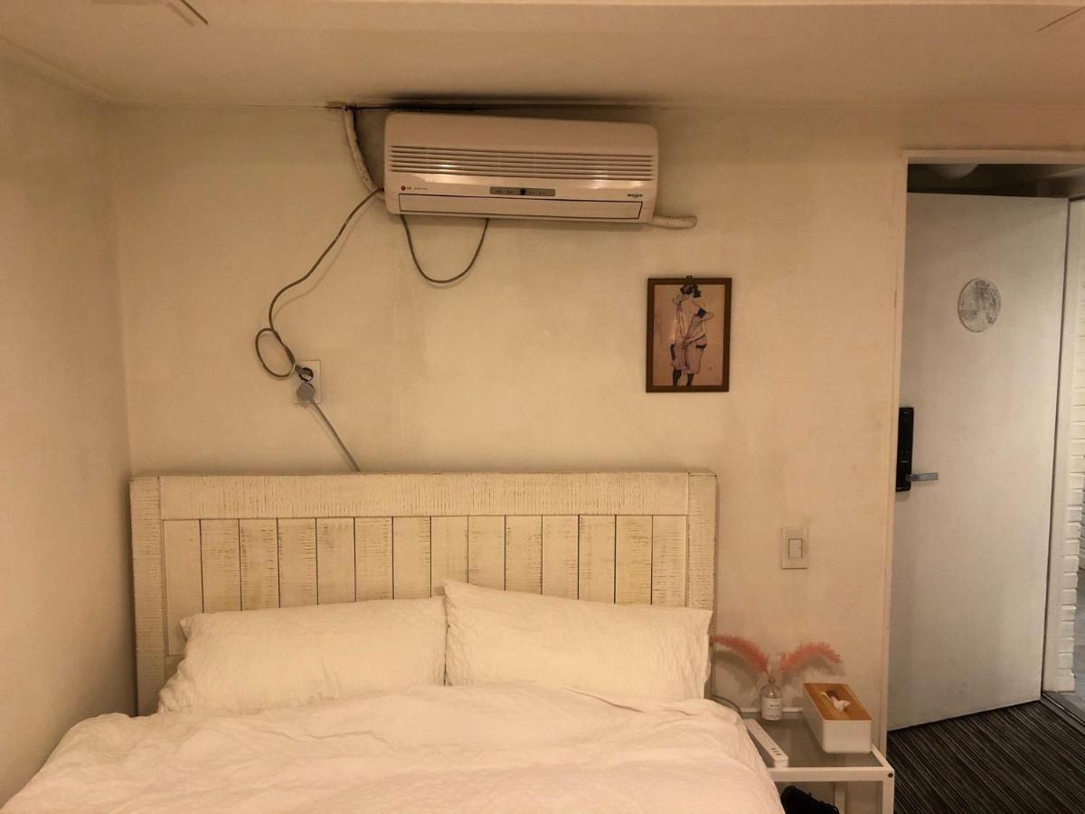 Hostel Seoul Bagian luar foto