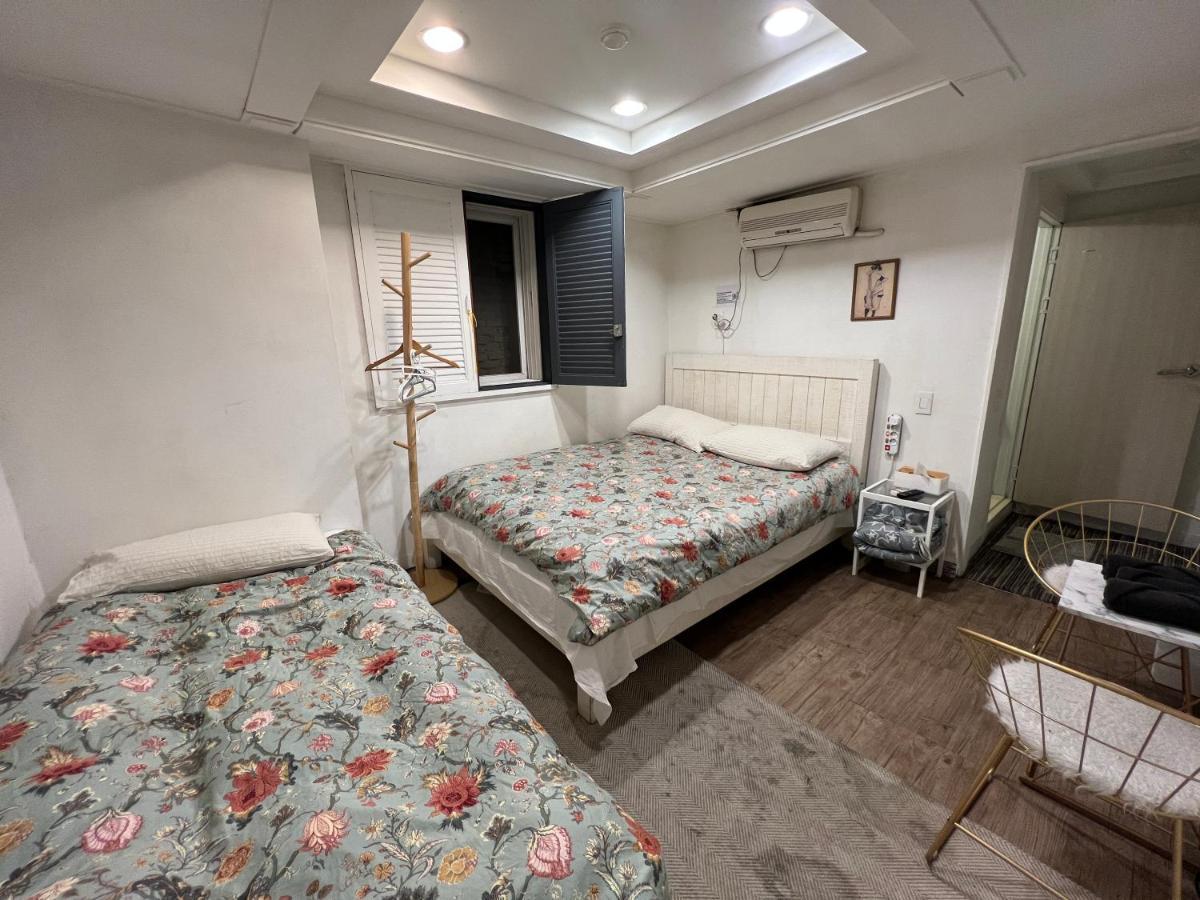 Hostel Seoul Bagian luar foto