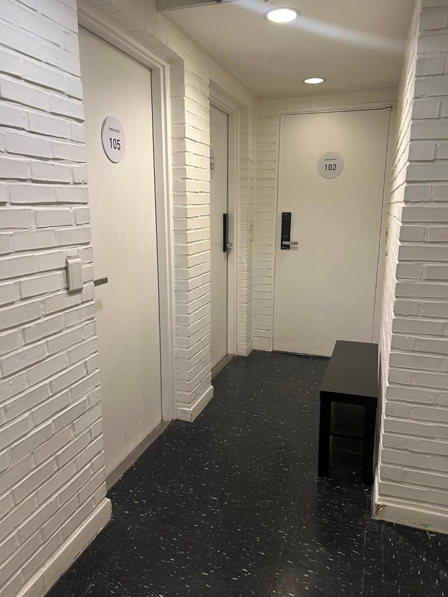 Hostel Seoul Bagian luar foto